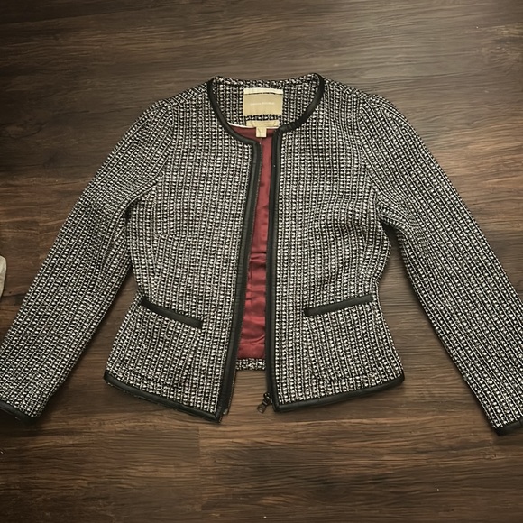 Banana Republic Women’s Tweed & Faux Leather Trim Blazer - Size 4 - Picture 5 of 5